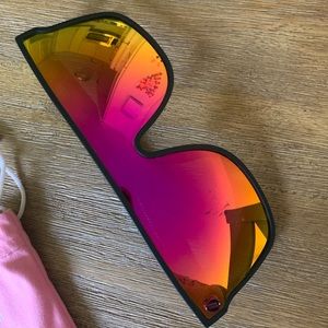 Blenders Emma Midnight Sunglasses